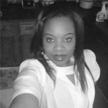 Black Podcasting - Actors Seven Digit Hues & Theresa Gilford stop by #ConversationsLIVE