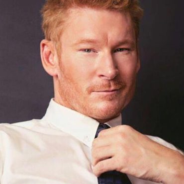 Actor and Director Zack Ward talks #acting, #Restoration on #ConversationsLIVE Black Podcasting - Actor and Director Zack Ward talks #acting, #Restoration on #ConversationsLIVE