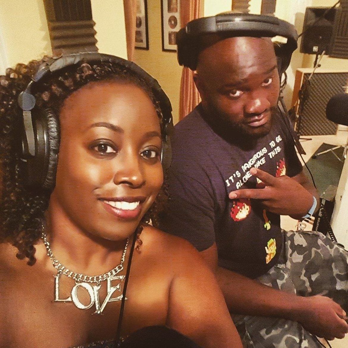 Black Podcasting - Battle Of The Sexes