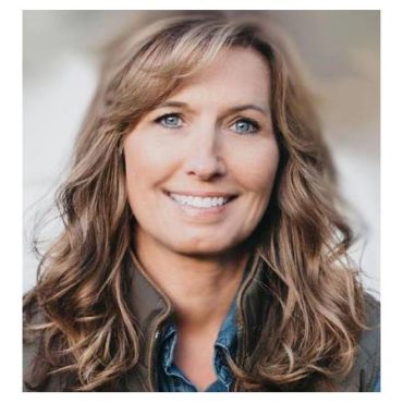 Black Podcasting - Author Tracie Miles talks #UnsinkableFaith on #ConversationsLIVE