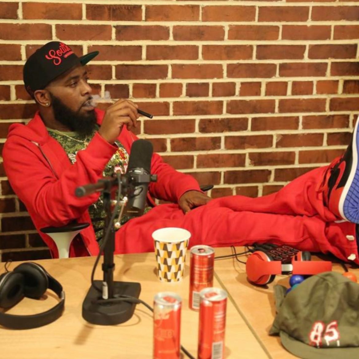 Black Men Are The Most Faithful Men Out Here feat. B. Simone & Navv Greene | Ep. 79 Black Podcasting - Black Men Are The Most Faithful Men Out Here feat. B. Simone & Navv Greene | Ep. 79