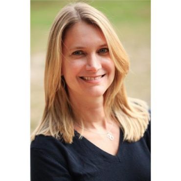 Black Podcasting - Author Andrea Petersen talks #OnEdge on #ConversationsLIVE