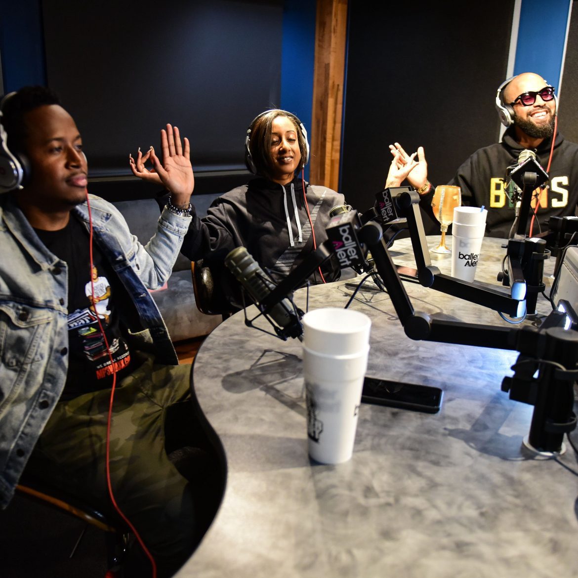 Black Podcasting - Episode 9 "The Culture Deserves It" Feat. Kenny Burns w/ Ferrari Simmons & Su Solo Prod: iHandlebars