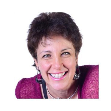 Black Podcasting - Author Tama Kieves talks #ThrivingThroughUncertainty on #ConversationsLIVE