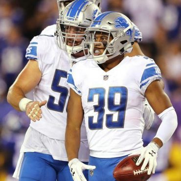 Black Podcasting - LOCKED ON LIONS VOL 368. MAR 27.  Matty P talks.  Bogus new rule change.  #Lions 11th best in NFC?