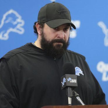 Black Podcasting - LOCKED ON LIONS VOL 393. MAY 14.  Do #Lions fans feel cursed over this latest news? Dery also recaps #Lions rookie camp.