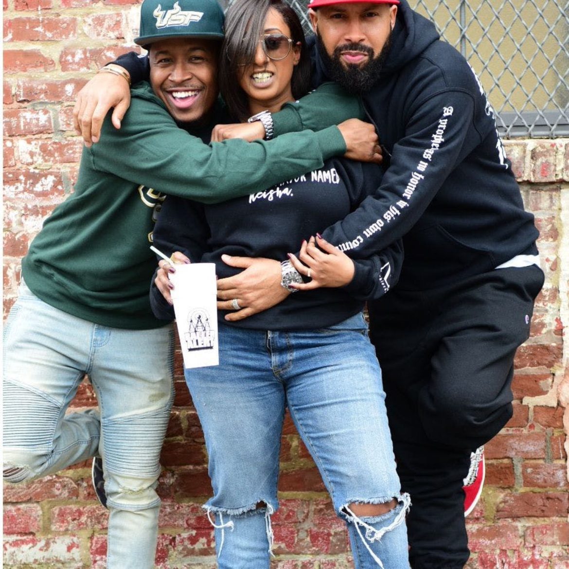 Black Podcasting - Episode 34"The Culture Deserves It" Feat. Kenny Burns w/ Ferrari Simmons & Su Solo Prod: iHandlebars