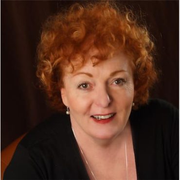 Black Podcasting - Author Betsy Graziani Fasbinder talks #FromPagetoStage on #ConversationsLIVE