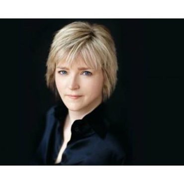 Black Podcasting - Bestselling author Karin Slaughter stops by #ConversationsLIVE