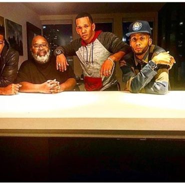 Black Podcasting - Model, Actor and Entrepreneur Isaac J. Sullivan returns to #ConversationsLIVE