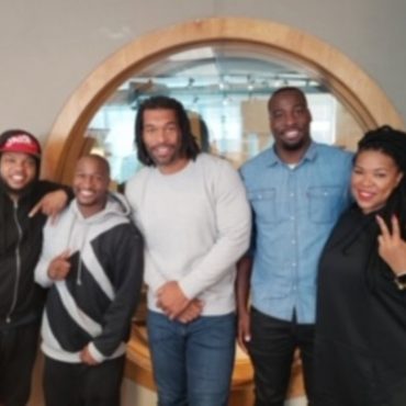 Black Podcasting - Morning Maddhouse: Early Voting With The Panthers (10/30)