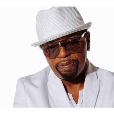 Black Podcasting - Recording Artist Glenn Jones brings #LoveByDesign to #ConversationsLIVE