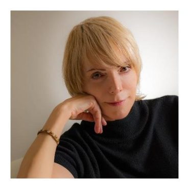 Black Podcasting - Author Barbara Van Driel talks #ItNeverHappened on #ConversationsLIVE