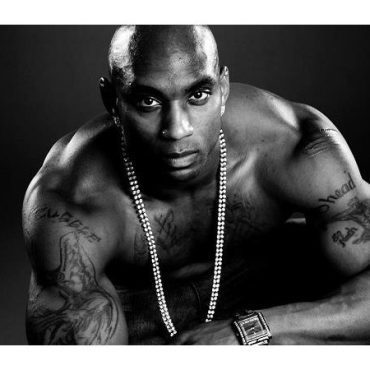 Black Podcasting - Fitness Model and Trainer Branden Nicholson returns to #ConversationsLIVE