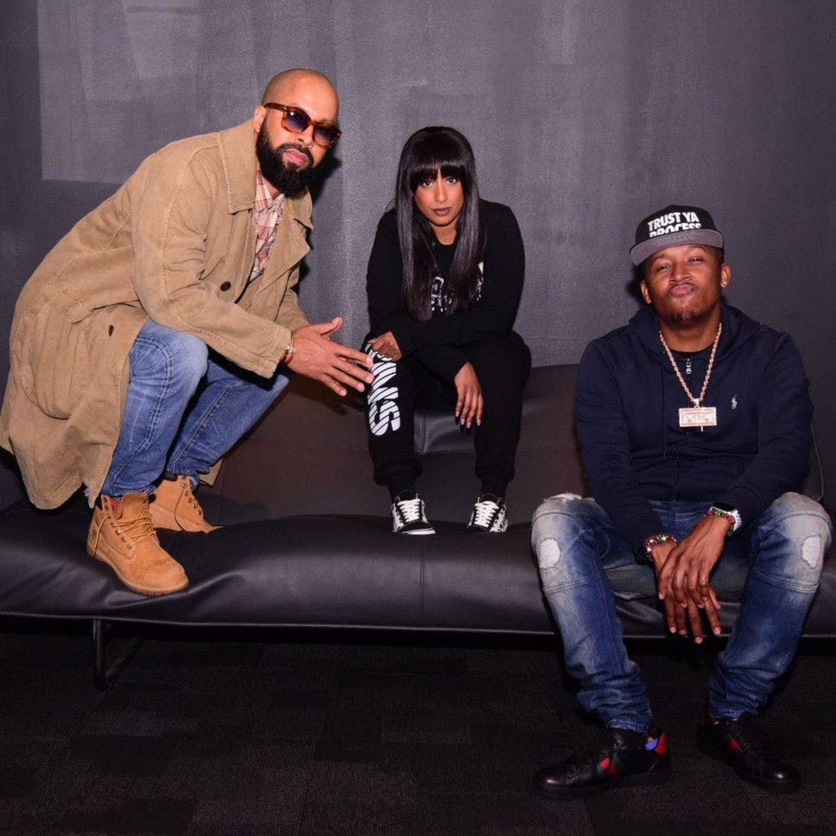 Black Podcasting - Episode 50"The Culture Deserves It" Feat. Kenny Burns w/ Ferrari Simmons & Su Solo Prod: iHandlebars