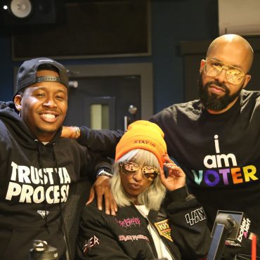 Black Podcasting - Episode 48"The Culture Deserves It" Feat. Kenny Burns w/ Ferrari Simmons & Su Solo Prod: iHandlebars