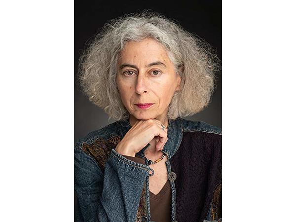 Black Podcasting - Author Ellen Korman Mains discusses #BuriedRivers on #ConversationsLIVE