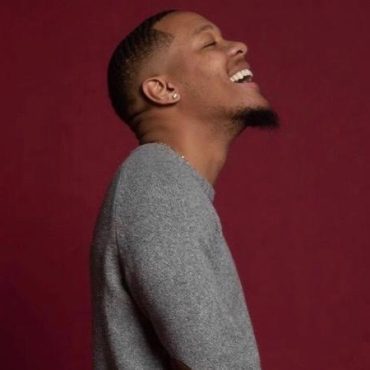 Black Podcasting - Recording Artist Niko stops by #ConversationsLIVE
