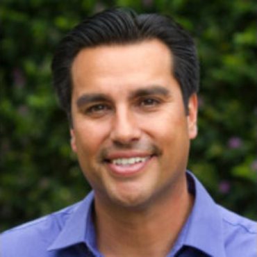 Black Podcasting - #LegoLand's California Brand Ambassador Jake Gonzales on #ConversationsLIVE