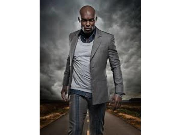 Black Podcasting - Actor Jimmy Jean-Louis talks acting career and CARGO on #ConversationsLIVE