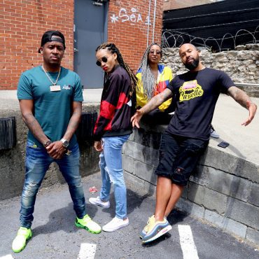 Black Podcasting - Episode 69"The Culture Deserves It" Feat. Kenny Burns w/ Ferrari Simmons & Su Solo Prod: iHandlebars