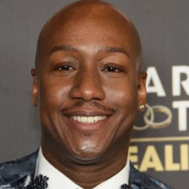 Black Podcasting - Dr. Ish Major returns to #ConversationsLIVE