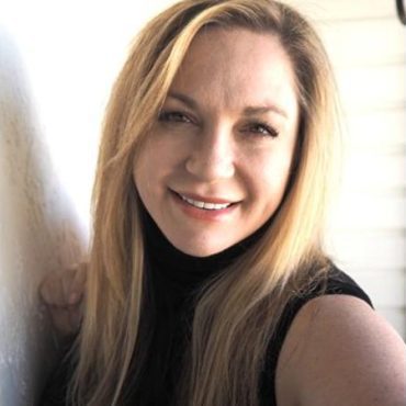 Black Podcasting - Author Cheryl Hale talks #GirlBeBrave on #ConversationsLIVE
