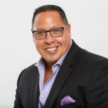 Black Podcasting - Actor Mario Polit talks 2019, #acting career and more on #ConversationsLIVE