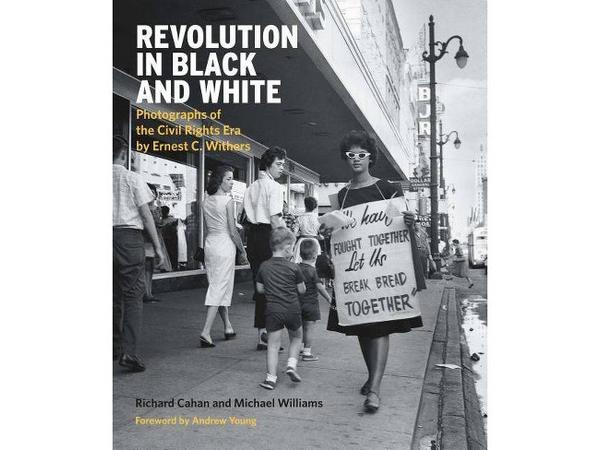 Black Podcasting - Author Richard Cahan returns to #ConversationsLIVE w/ #RevolutioninBlackandWhite