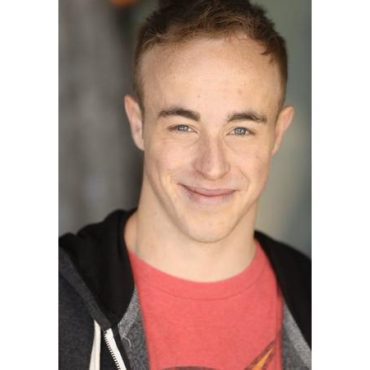 Black Podcasting - Actor Jae Head discusses his year and acting career on #ConversationsLIVE