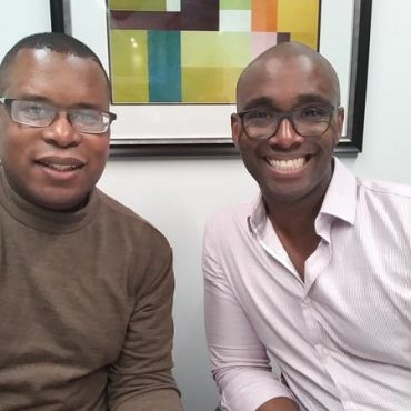 Black Podcasting - Author and Speaker LeRon Barton stops by #ConversationsLIVE in #LosAngeles