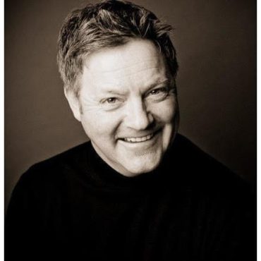 Black Podcasting - Author Trevor Blake discusses #SecretstoaSuccessfulStartup on #ConversationsLIVE