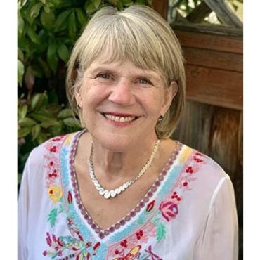 Black Podcasting - Therapist and Author Linda Carroll shares #LoveSkills on #ConversationsLIVE