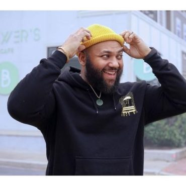 Black Podcasting - Recording Artist D. Folks brings #TheTruth to #ConversationsLIVE