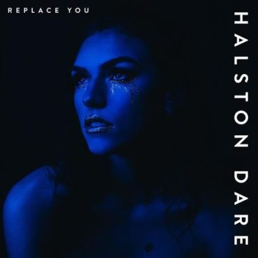 Black Podcasting - Recording Artist Halston Dare talks #music, #ReplaceYou on #ConversationsLIVE