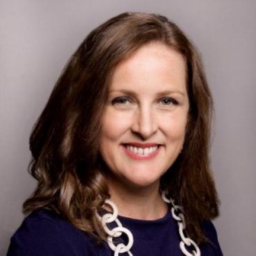 Black Podcasting - Travel Expert Laura Begley Bloom shares #traveltips on #ConversationsLIVE