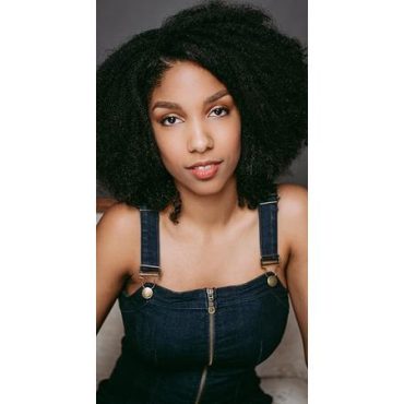 Black Podcasting - Actress Raylene Harewood talks acting, ALL JOKING ASIDE on #ConversationsLIVE