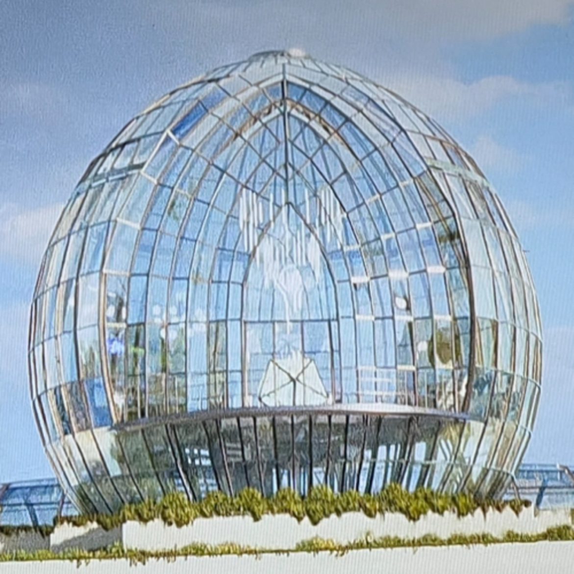 Episode 105 “Glass onion” Black Podcasting - Episode 105 “Glass onion”
