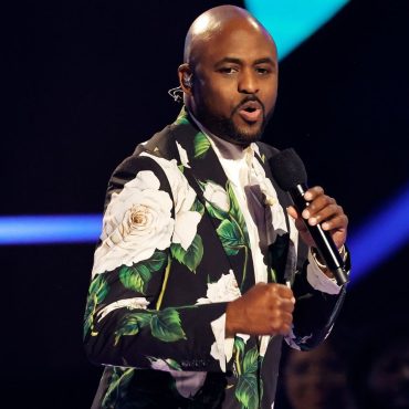 S11 Ep242: 08/08/23 - Wayne Brady Comes Out & Kelly Clarkson Changed Lyrics to Diss Her Ex! Black Podcasting - S11 Ep242: 08/08/23 - Wayne Brady Comes Out & Kelly Clarkson Changed Lyrics to Diss Her Ex!