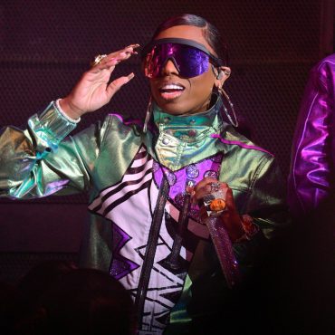 Black Podcasting - S12 Ep40: 10/27/23 - Missy Elliott Pays $50k in Rent for Portsmouth Residents & Drew Barrymore Single for 7 Years?
