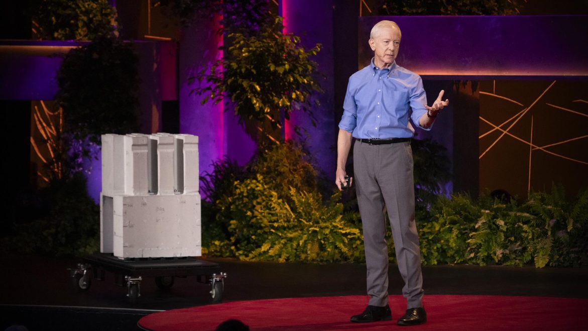 Can a simple brick be the next great battery? | John O'Donnell Black Podcasting - Can a simple brick be the next great battery? | John O'Donnell