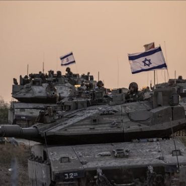 Ep. 837 - Tanks fired upon a UN center in Gaza yesterday, but the American media REFUSED to say who they belonged to Black Podcasting - Ep. 837 - Tanks fired upon a UN center in Gaza yesterday, but the American media REFUSED to say who they belonged to
