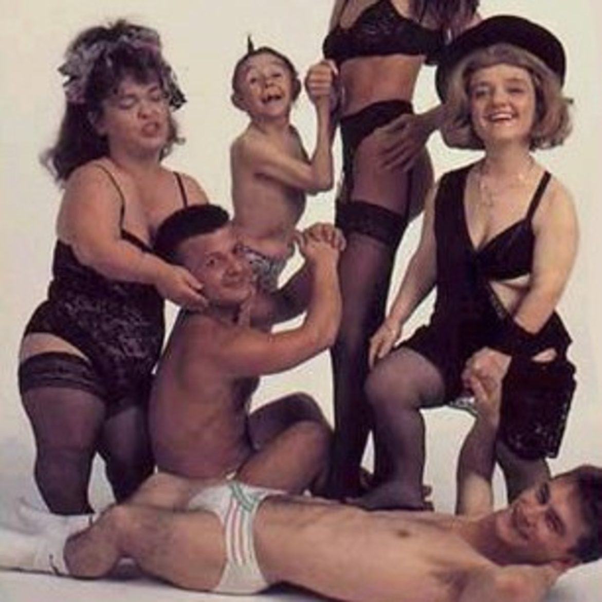 Black Podcasting - Strippers Need Daddies And How many Midgets can you handle at one time?