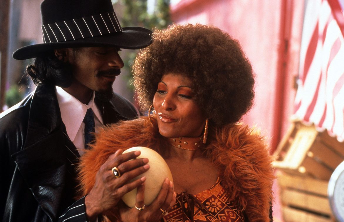 Black Podcasting - S12 Ep148: 03/27/24 - Snoop Dogg Passed Out Meeting Pam Grier & Don't Call Lionel Richie "Grandpa!"