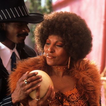Black Podcasting - S12 Ep148: 03/27/24 - Snoop Dogg Passed Out Meeting Pam Grier & Don't Call Lionel Richie "Grandpa!"