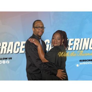 Chris and Kate Thurman stop by Conversations LIVE to discuss GRACEFUL GATHERINGS Black Podcasting - Chris and Kate Thurman stop by Conversations LIVE to discuss GRACEFUL GATHERINGS