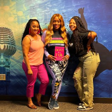 Dr. Stacii Jae Johnson Exposes How to Break Free from Being a Typical Ass Woman! Black Podcasting - Dr. Stacii Jae Johnson Exposes How to Break Free from Being a Typical Ass Woman!