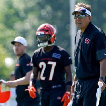 Black Podcasting - Who Dey over 40 VS Thank God the Preseason is Over