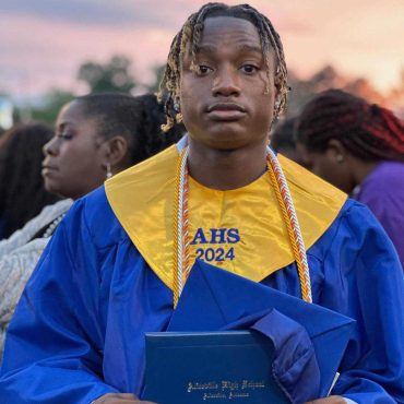 Black Podcasting - Episode 90 - Shot In The Back